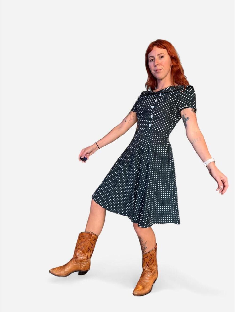Women's Black and Green Dress